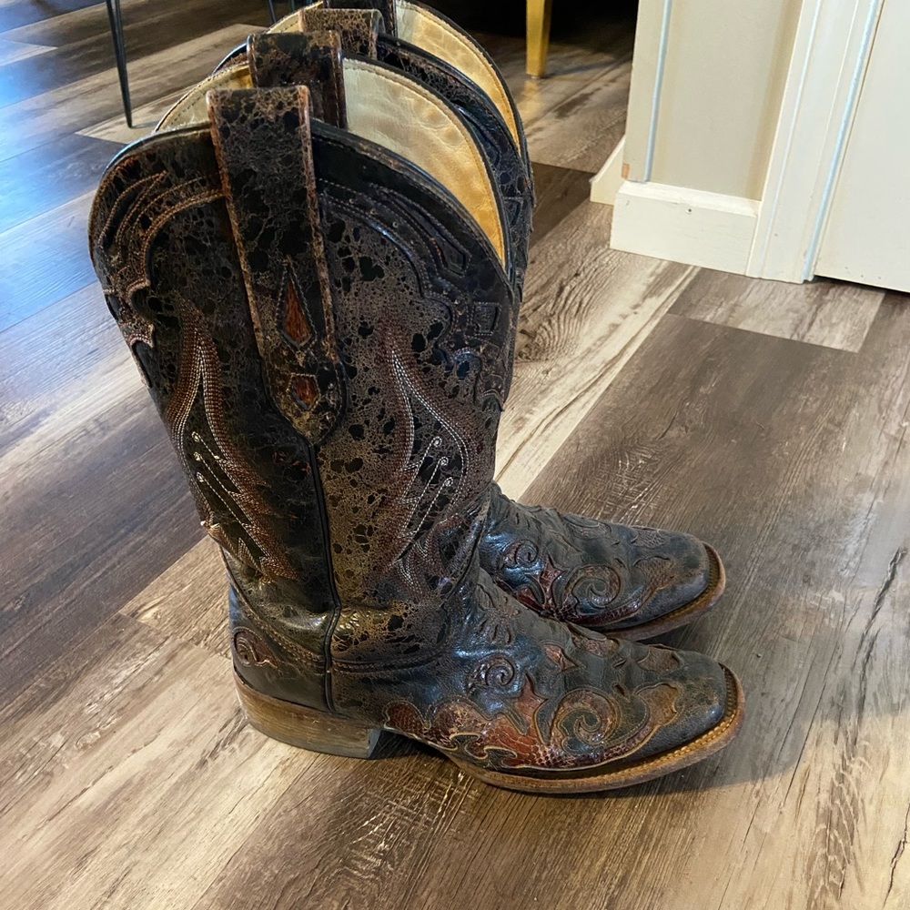 Corral square toe boots